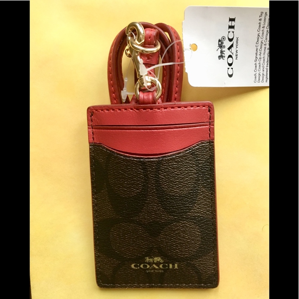 COACH PVC SIGNATURE ID LANYARD BROWN/TRUE RED